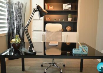 Tips for making a calm and relaxing home office room